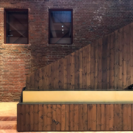 弘前れんが倉庫美術館