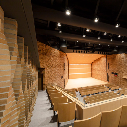 愛媛県伊予市 IYO夢みらい館